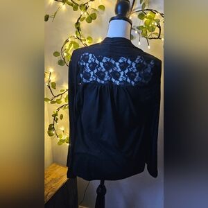 Weavers black back lace rose cardigan xl